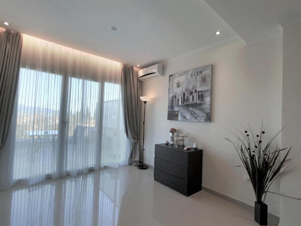 Sunshine Home 1 With Sea View Alepou 外观 照片